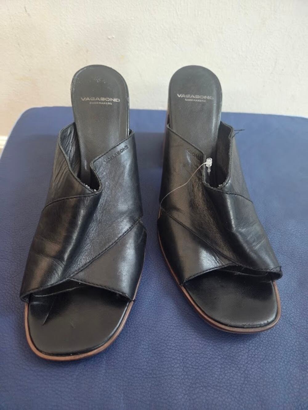 Vagabond Women "Piper" Black 100% Leather 3" Inch Mule Shoes size EU 40/US 9
